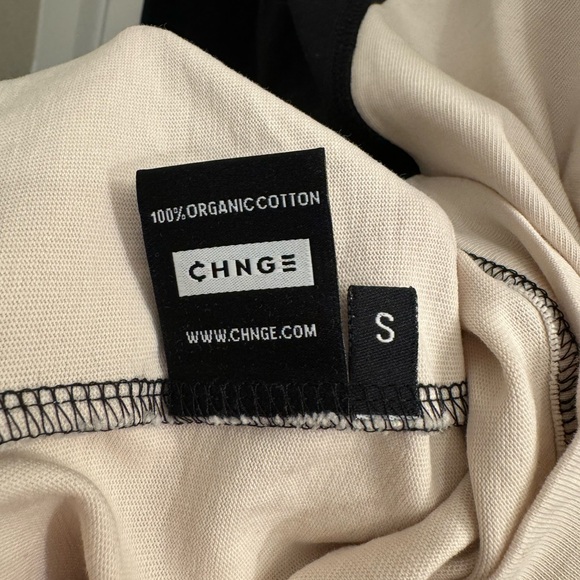 CHNGE oversized Darwin change butterfly tee - Picture 5 of 8